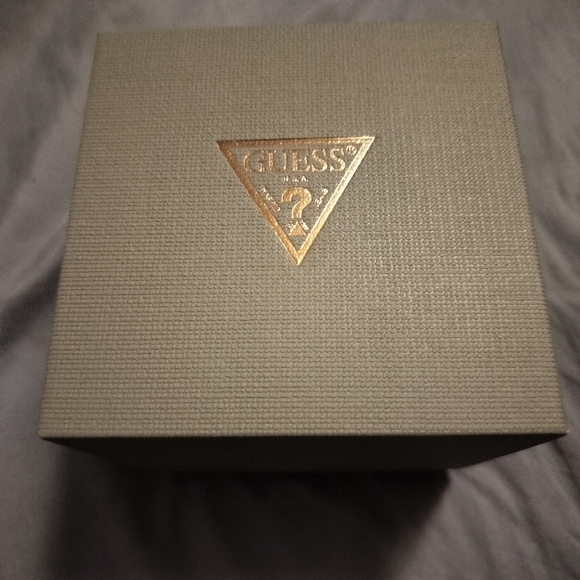 Brand New Guess Men's Watch - Picture 6 of 9